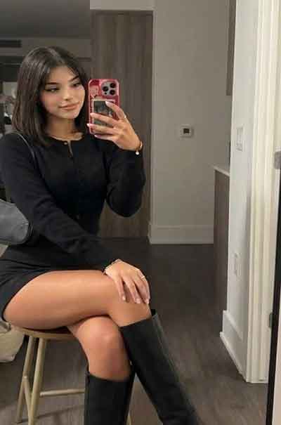 Julia, 19 Jahre