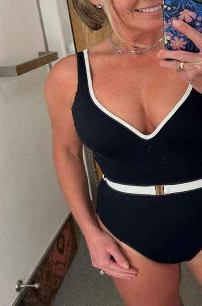 Nina, 52 Jahre